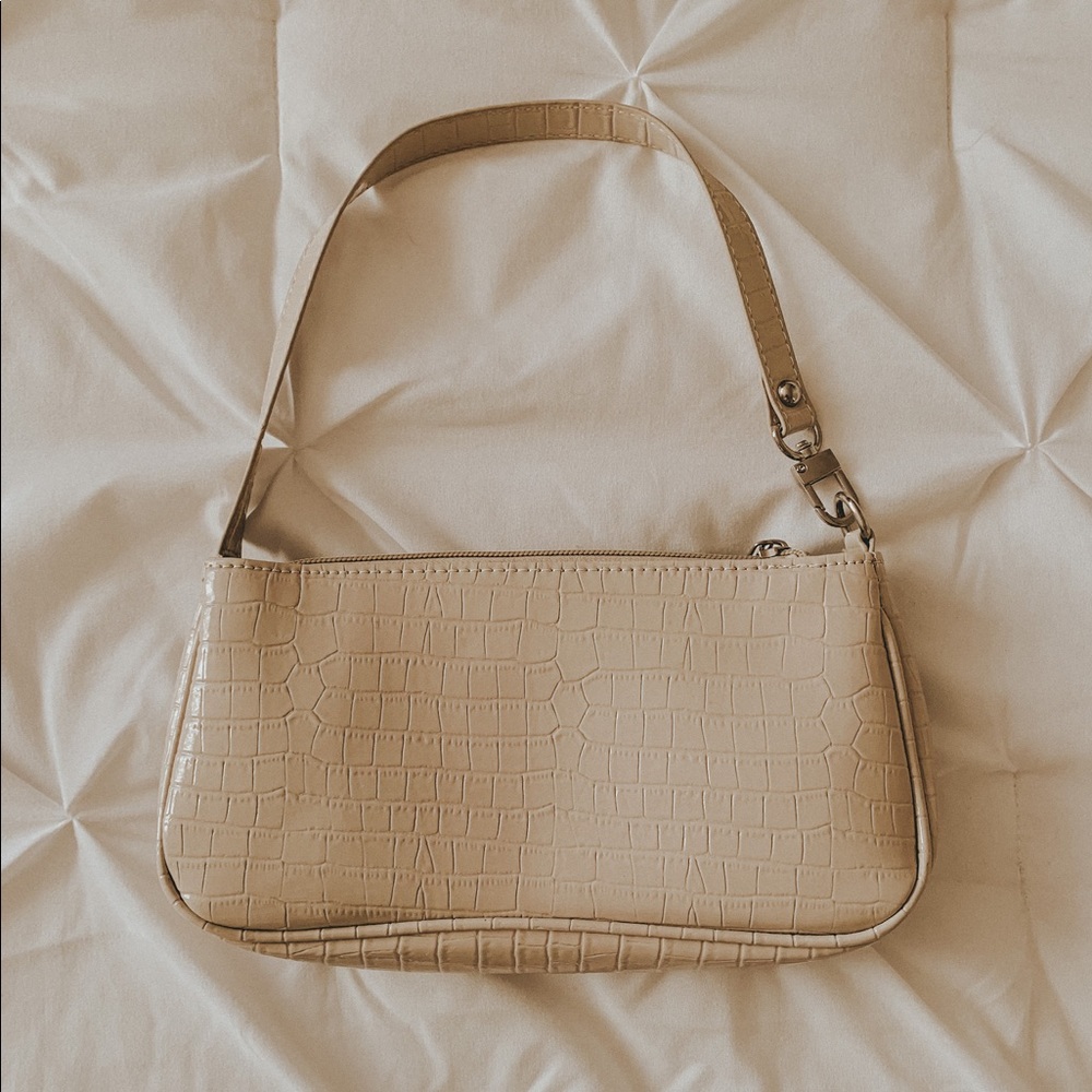 faux croc leather shoulder/baguette bag